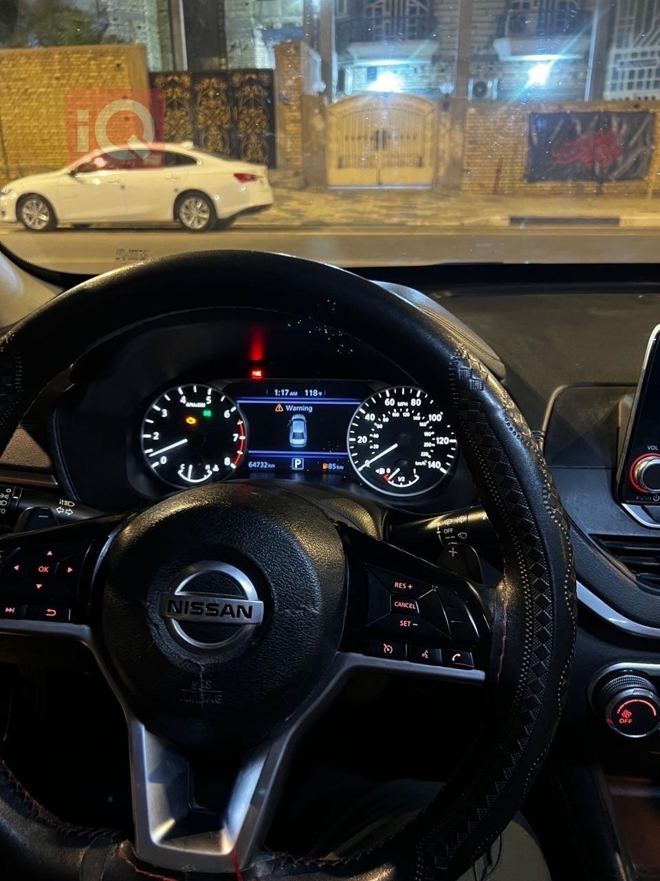 نيسان ألتيما